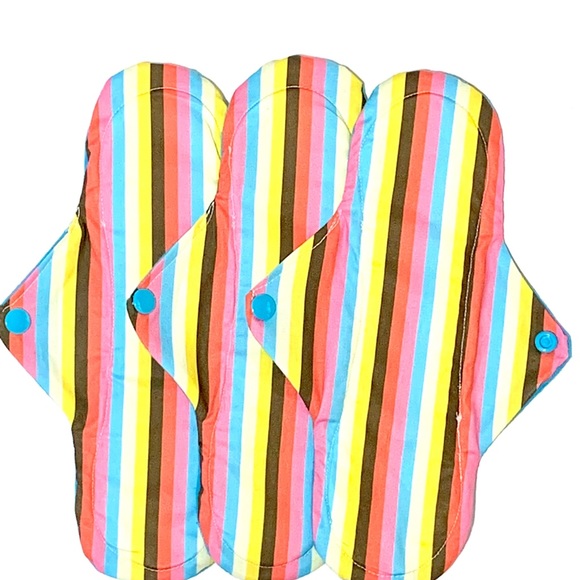 New Menstrual Pad set of 3 (three) in a fun, retro striped print. Heavy Pads. - Picture 1 of 5